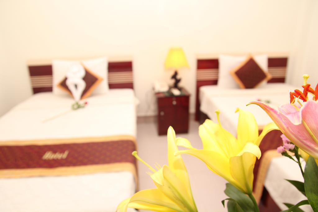 Vivyanne Hotel Da Nang Buitenkant foto