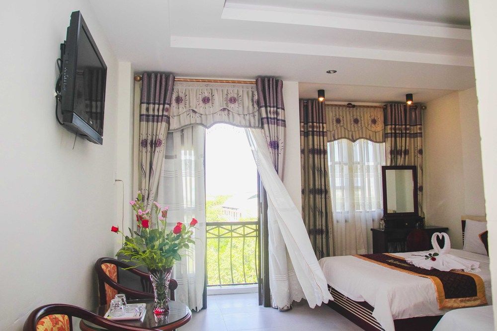 Vivyanne Hotel Da Nang Buitenkant foto
