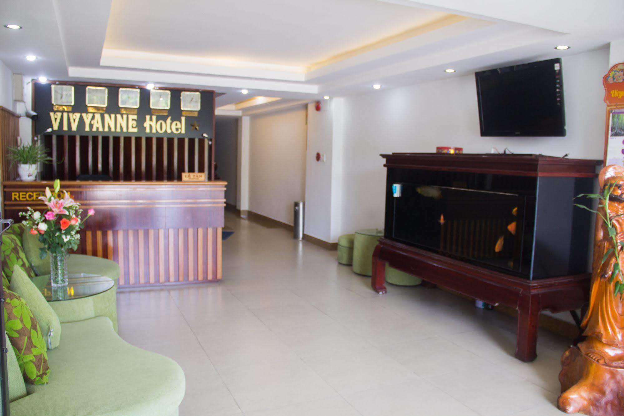 Vivyanne Hotel Da Nang Buitenkant foto